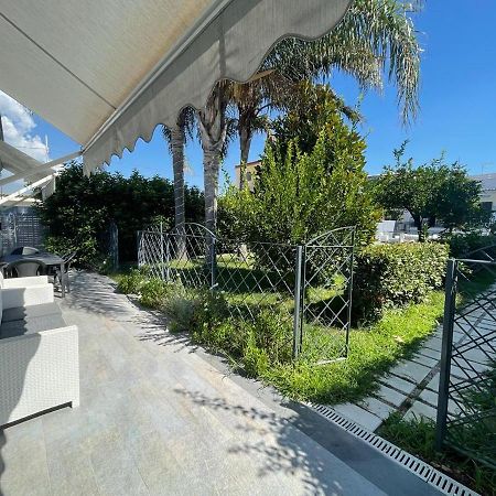 Villa Marisa Resort Castellammare di Stabia Eksteriør billede